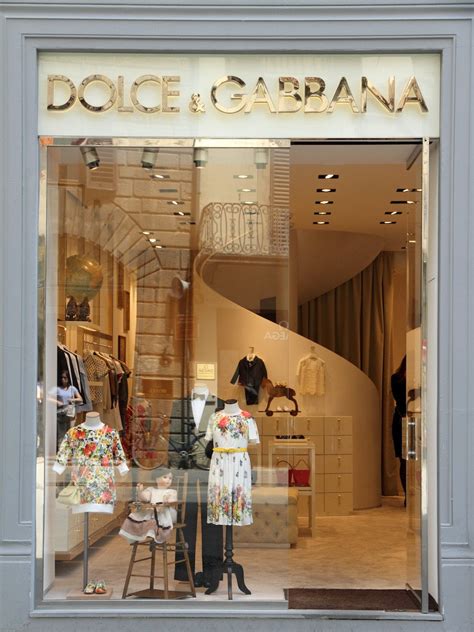 dolce gabbana outlet paris|dolce gabbana factory outlet.